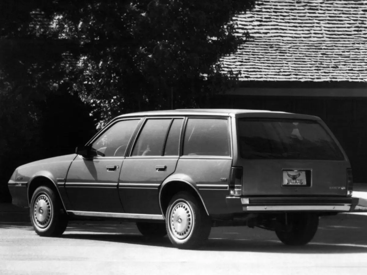 Buick Skyhawk II Универсал 5 дв. — сүрөт 3