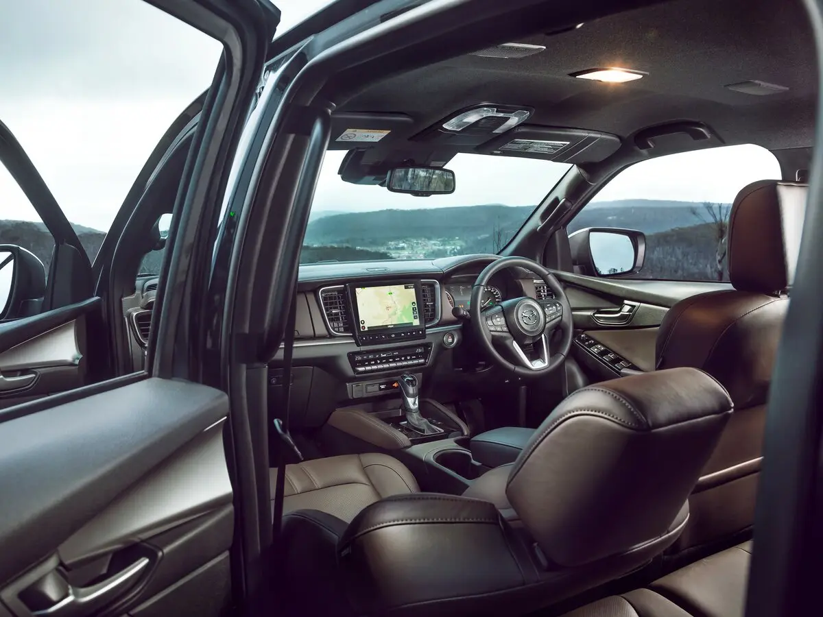 Mazda BT-50 III Пикап Двойная кабина — сүрөт 6