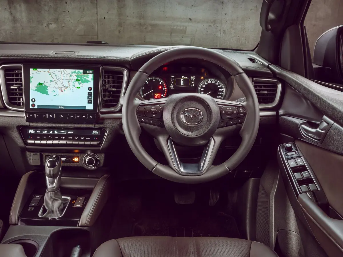 Mazda BT-50 III Пикап Двойная кабина — сүрөт 7