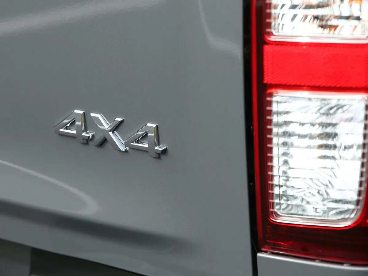 Mazda BT-50 III Пикап Двойная кабина — сүрөт 11
