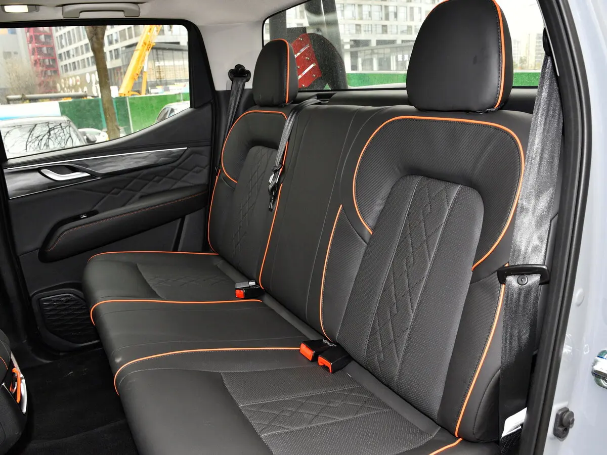 Dongfeng Rich 7 2022 – н.в. Пикап Двойная кабина Tiger Roar — 照片 12