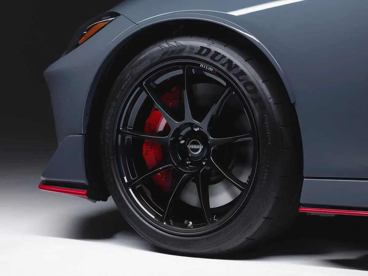 Nissan Z 2021 – н.в. Купе Nismo — сүрөт 11
