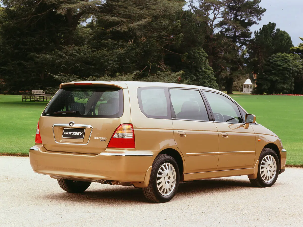 Honda Odyssey II Рестайлинг Компактвэн — фото 3