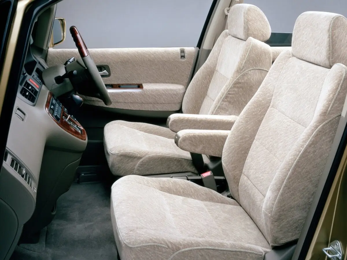 Honda Odyssey II Рестайлинг Компактвэн — фото 5