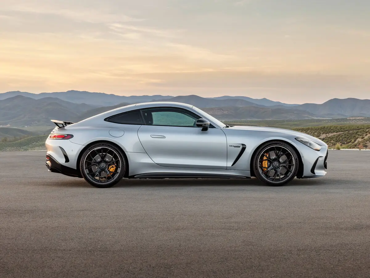Mercedes-Benz AMG GT II Купе — 照片 2