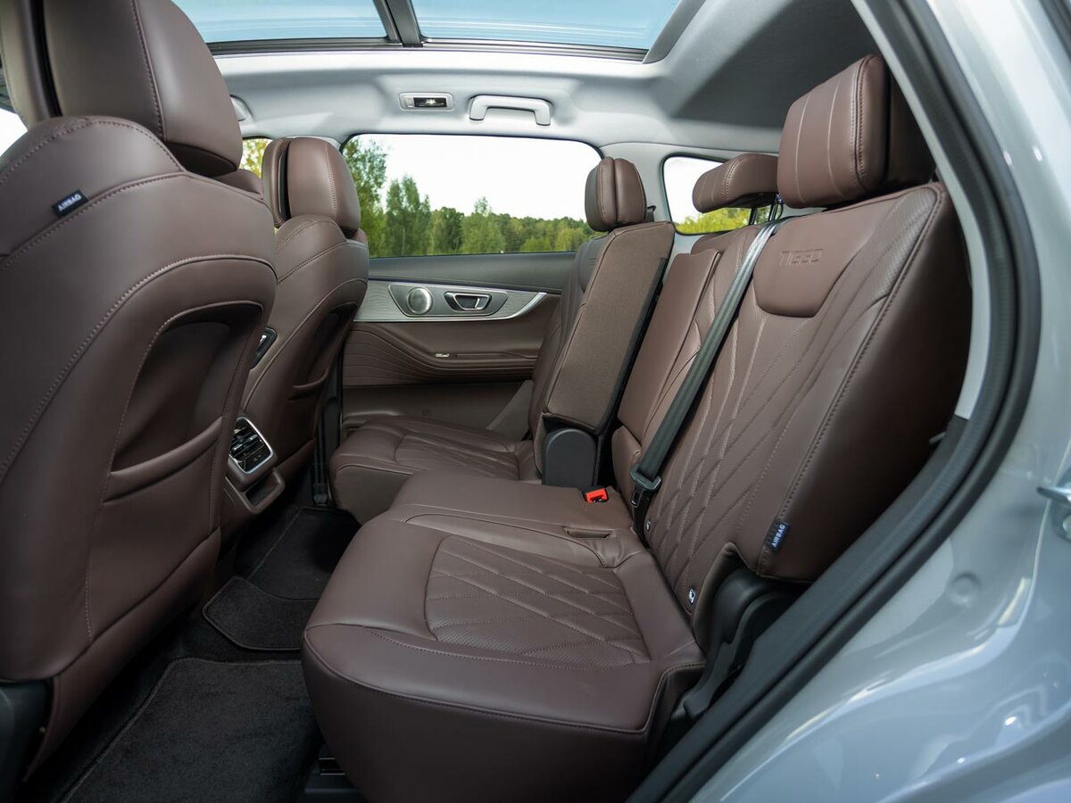 Chery Tiggo 8 Pro Max I Рестайлинг Внедорожник 5 дв. — фото 10