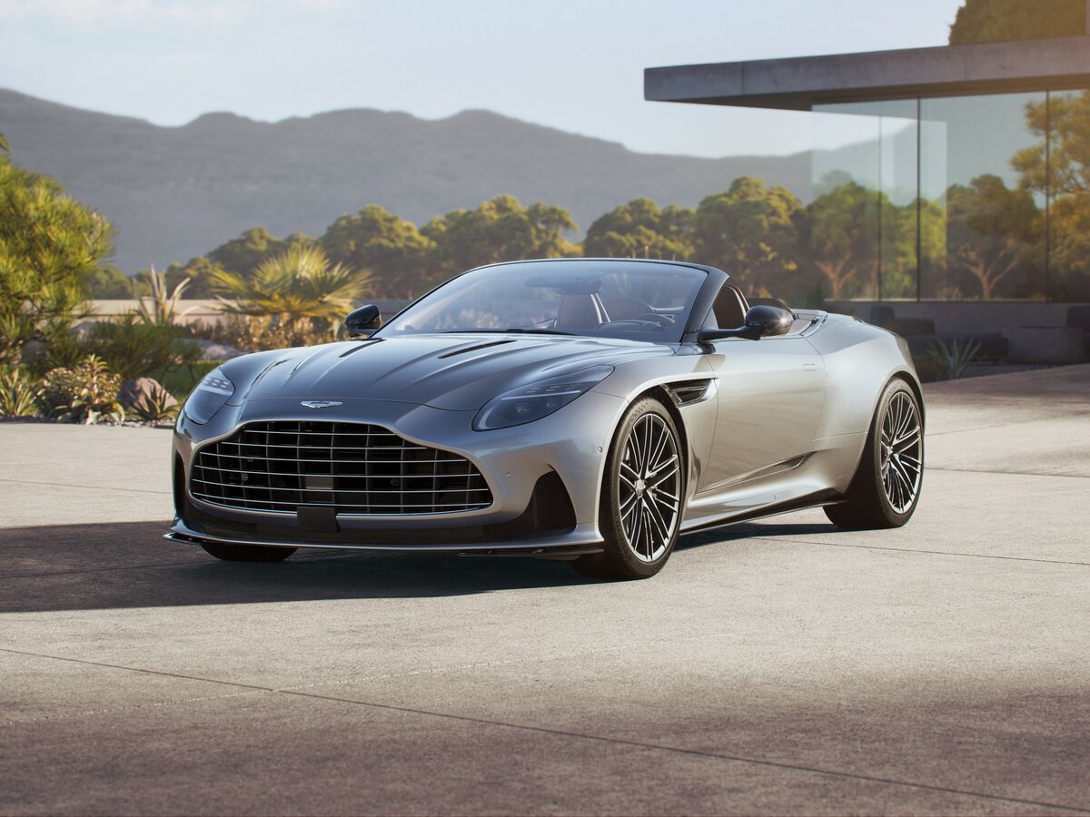 Aston Martin DB12 2023 – н.в. Кабриолет Volante