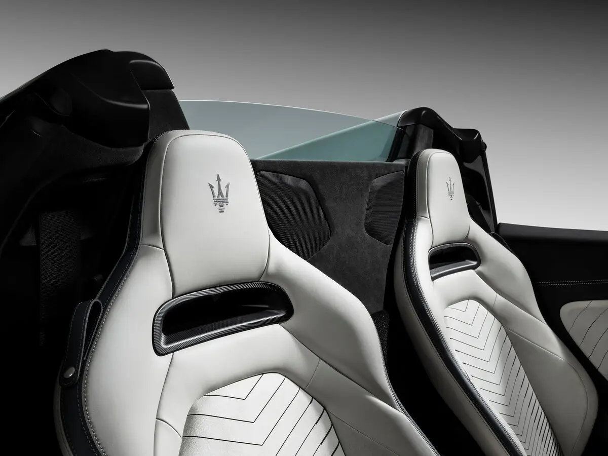 Maserati MC20 2020 – н.в. Родстер Cielo — сүрөт 13