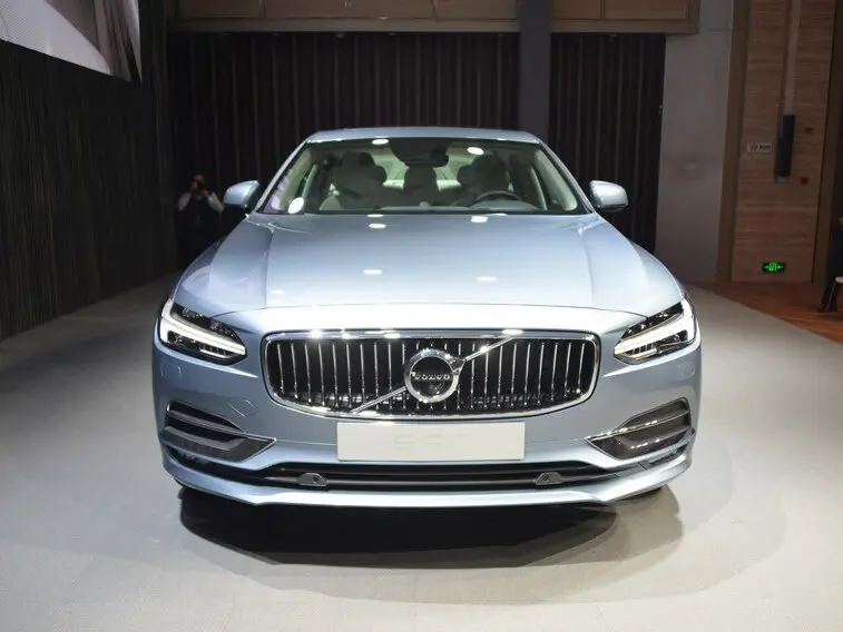 Volvo S90 II Седан Long — photo 3