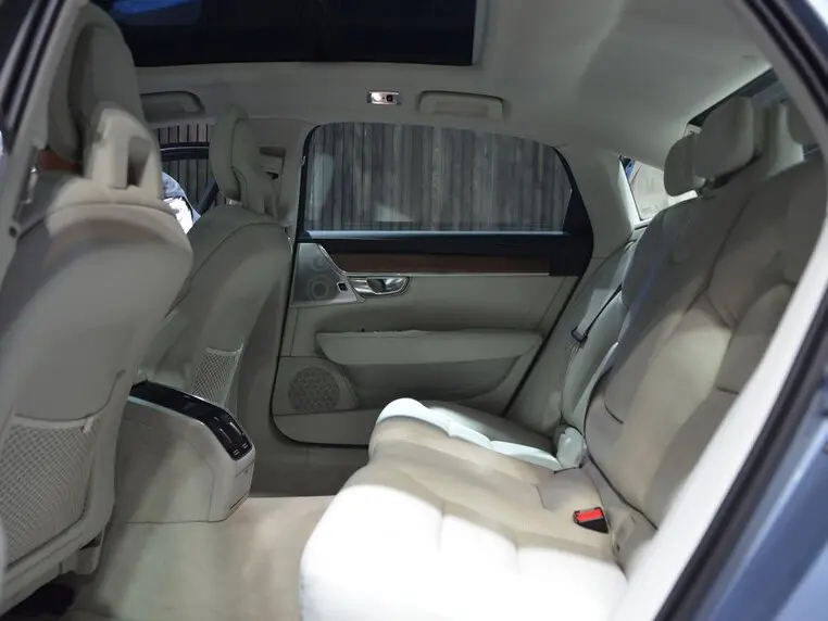 Volvo S90 II Седан Long — photo 10