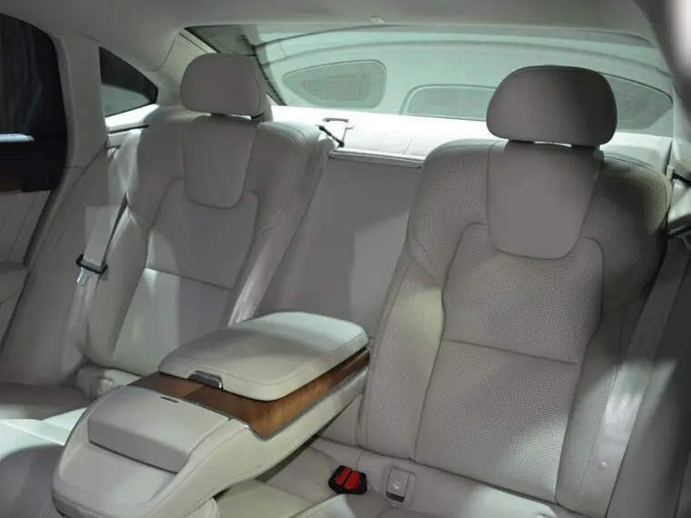 Volvo S90 II Седан Long — photo 11