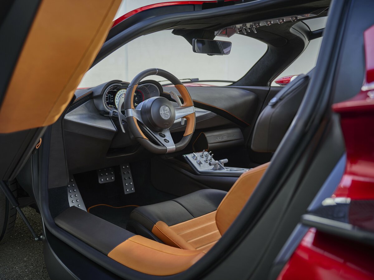 Alfa Romeo 33 Stradale 2024 – 2024 Купе