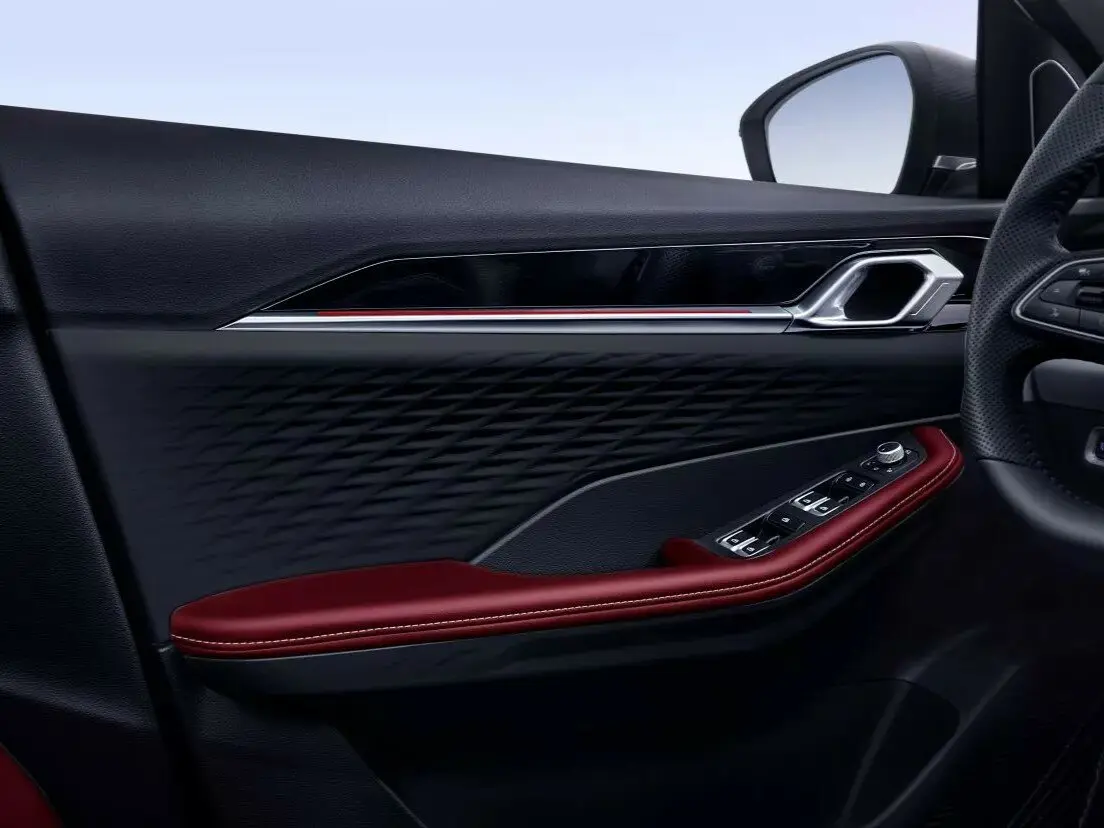 Geely Coolray I Рестайлинг Внедорожник 5 дв. — сүрөт 8