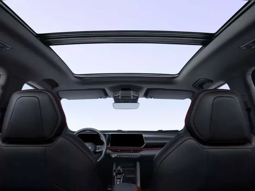 Geely Coolray I Рестайлинг Внедорожник 5 дв. — сүрөт 12
