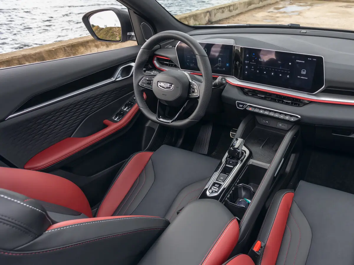 Geely Coolray I Рестайлинг Внедорожник 5 дв. — сүрөт 21