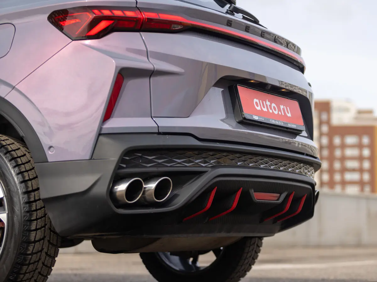 Geely Coolray I Рестайлинг Внедорожник 5 дв. — сүрөт 33