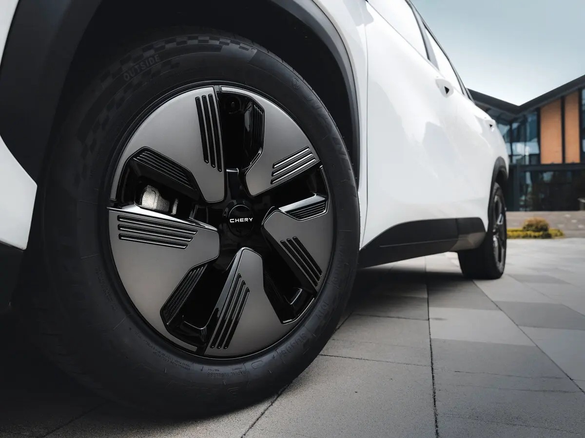 Chery eQ7 2023 – н.в. Внедорожник 5 дв. — сүрөт 13