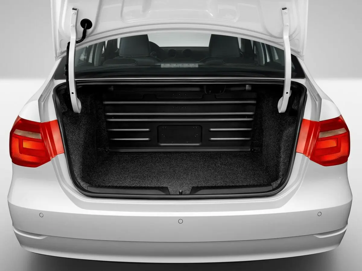 Volkswagen Jetta II (China Market) Седан — фото 8
