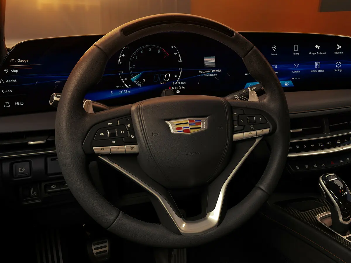 Cadillac CT5 I Рестайлинг Седан — 照片 6