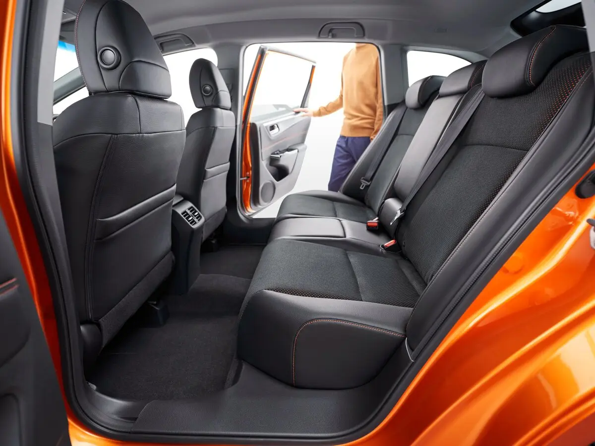 Honda Jade I Рестайлинг Компактвэн — сүрөт 7