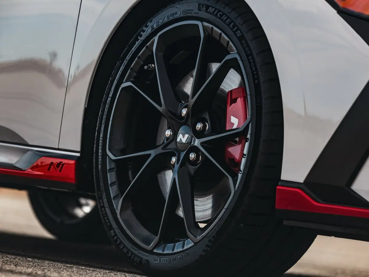 Hyundai Elantra N I Рестайлинг Седан — сүрөт 14