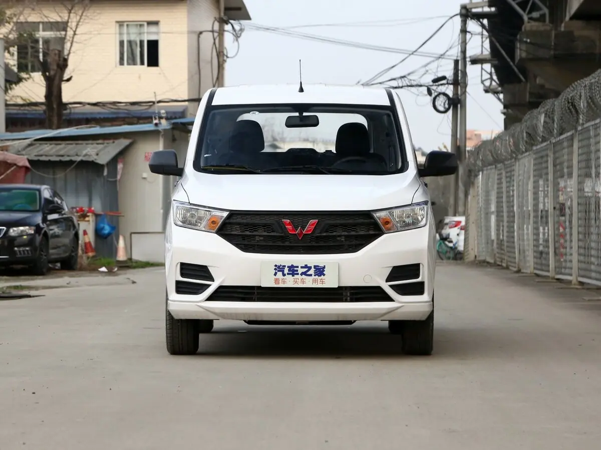 Wuling Hongguang S 2018 – н.в. Компактвэн — сүрөт 3