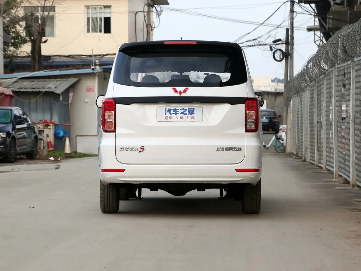 Wuling Hongguang S 2018 – н.в. Компактвэн — сүрөт 4