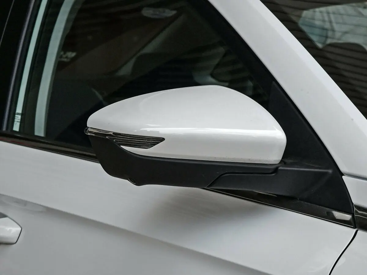 Geely Emgrand II Седан — сүрөт 16