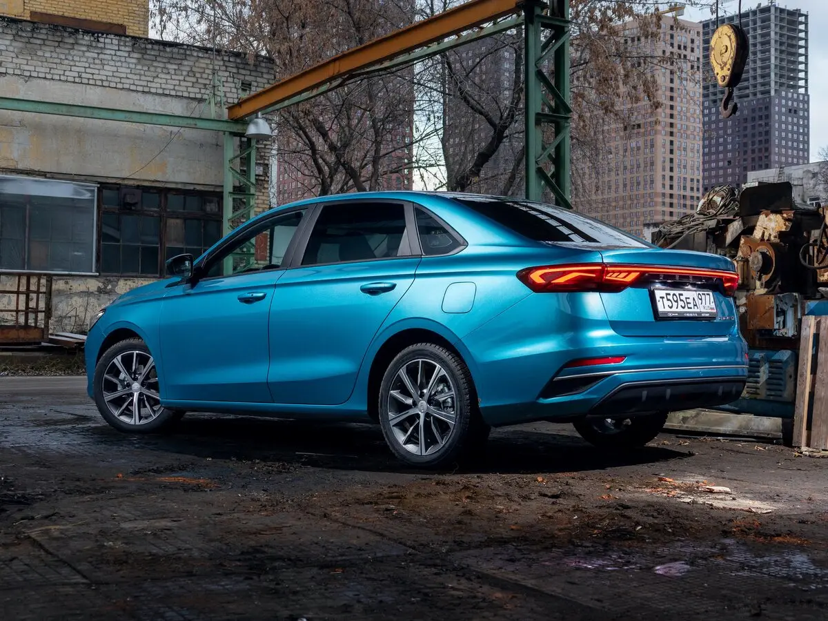 Geely Emgrand II Седан — сүрөт 26