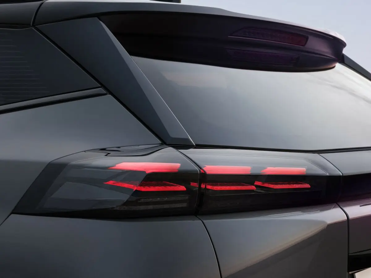 Peugeot 2008 II Рестайлинг Внедорожник 5 дв. — сүрөт 15