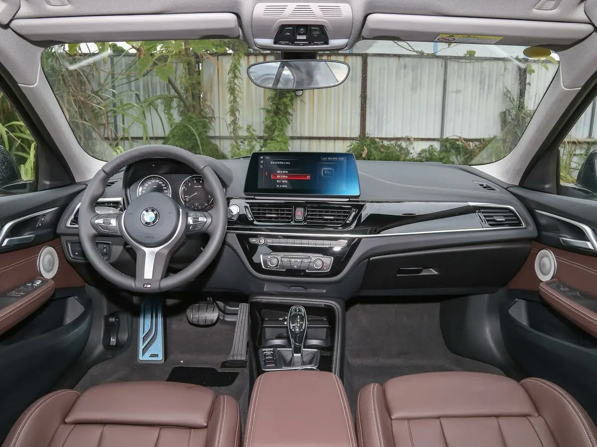 BMW 1 серии III (F52) Рестайлинг Седан — сүрөт 6