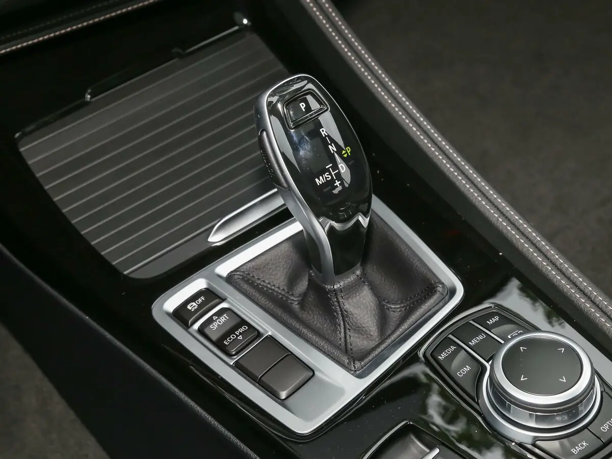 BMW 1 серии III (F52) Рестайлинг Седан — сүрөт 8