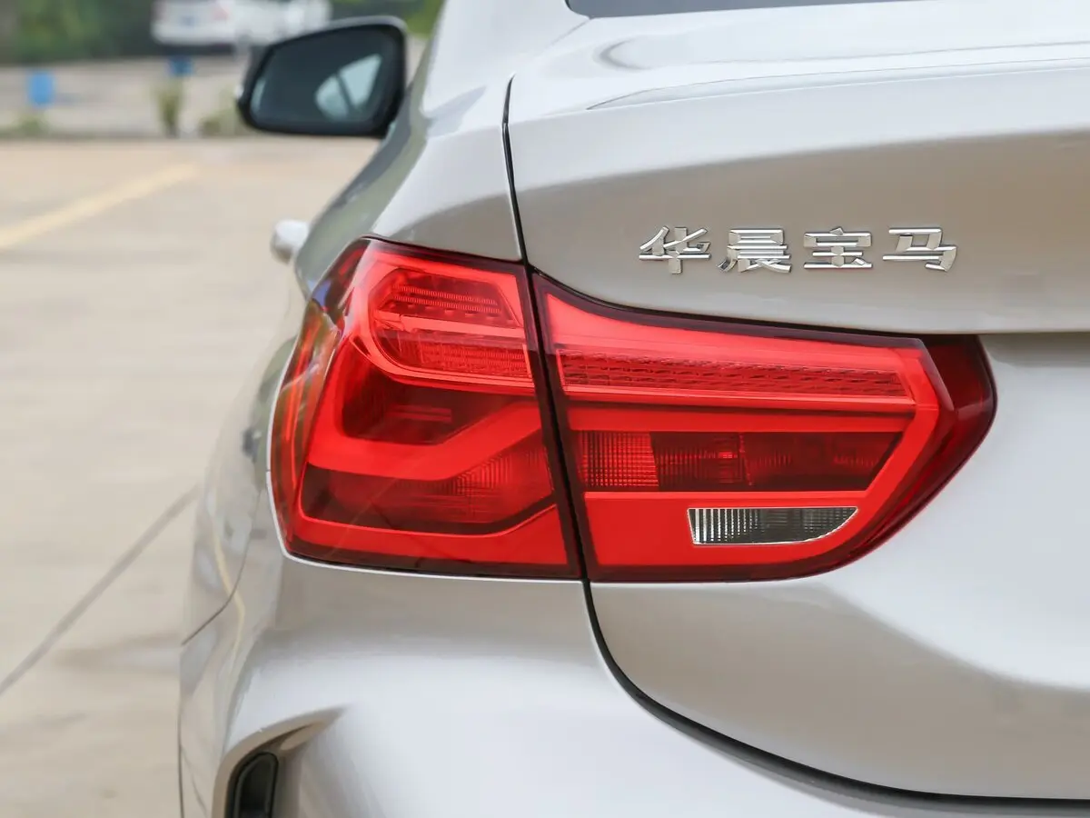 BMW 1 серии III (F52) Рестайлинг Седан — сүрөт 11