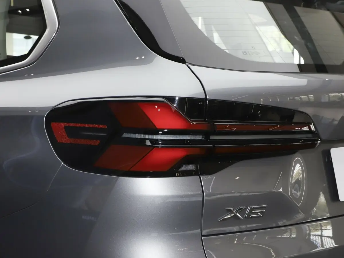 BMW X5 IV (G05/G18) Рестайлинг Внедорожник 5 дв. Long — фото 12