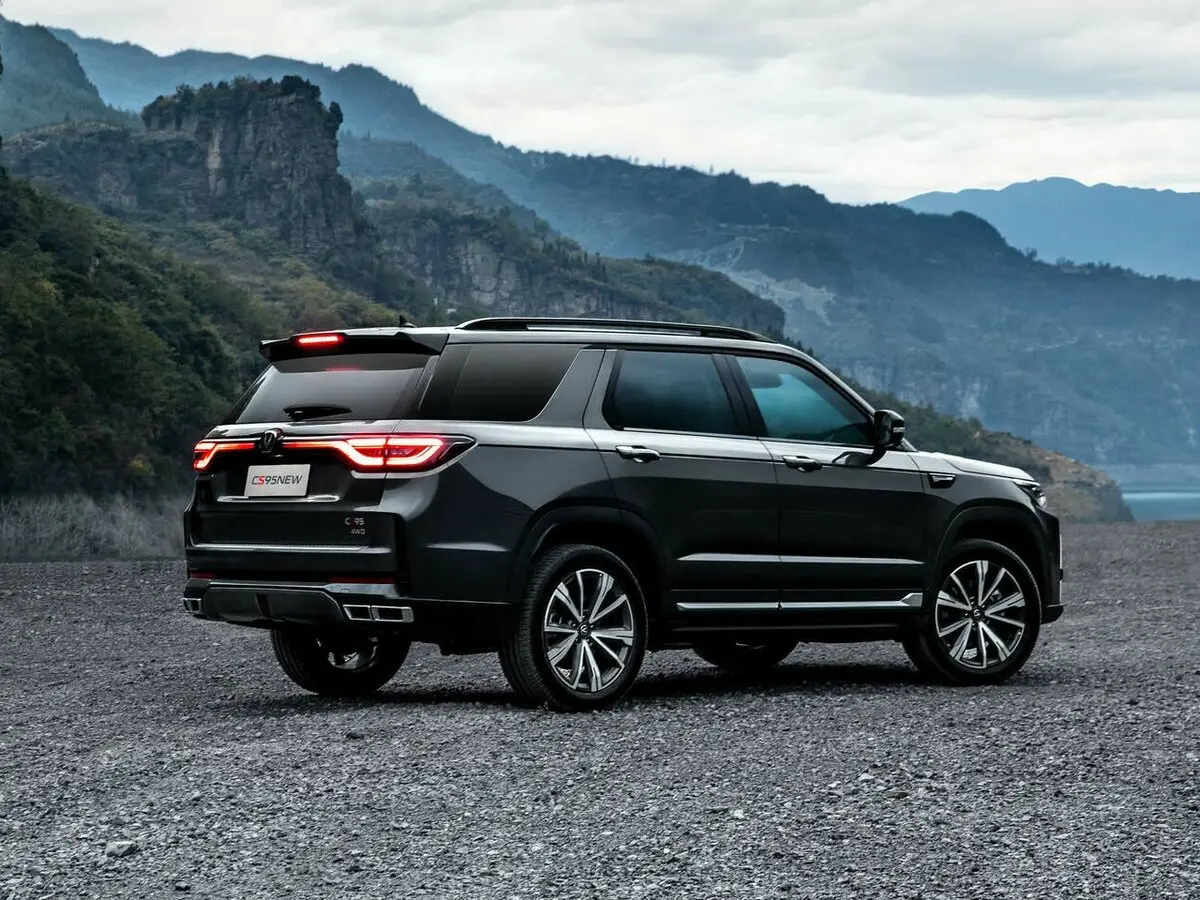 Changan CS95 I Рестайлинг 2 Внедорожник 5 дв. — сүрөт 4
