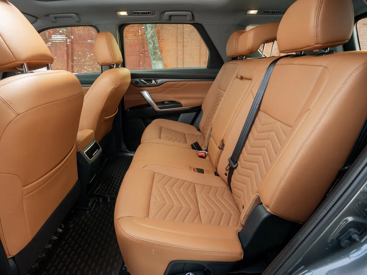 Changan CS95 I Рестайлинг 2 Внедорожник 5 дв. — сүрөт 21