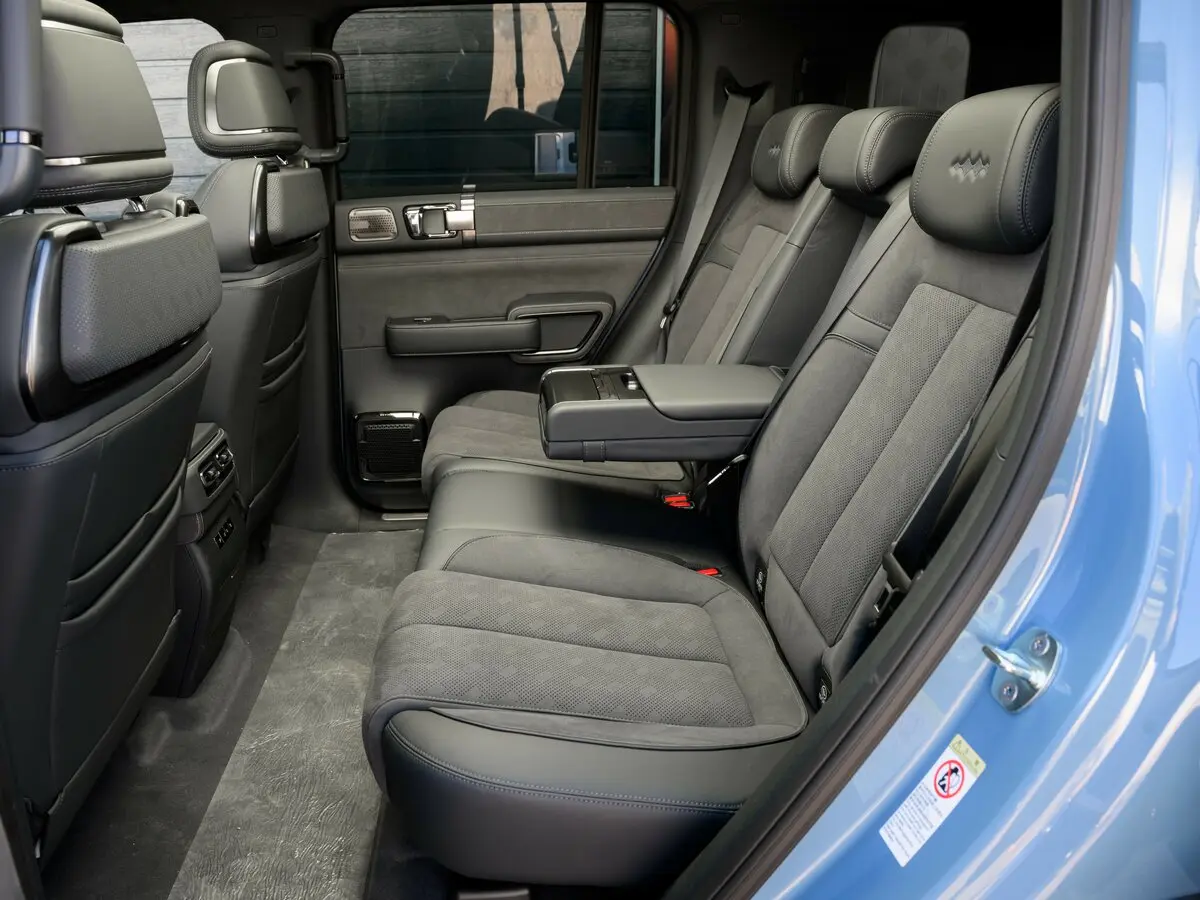 BYD FangChengBao Leopard 5 I Внедорожник 5 дв. — фото 31
