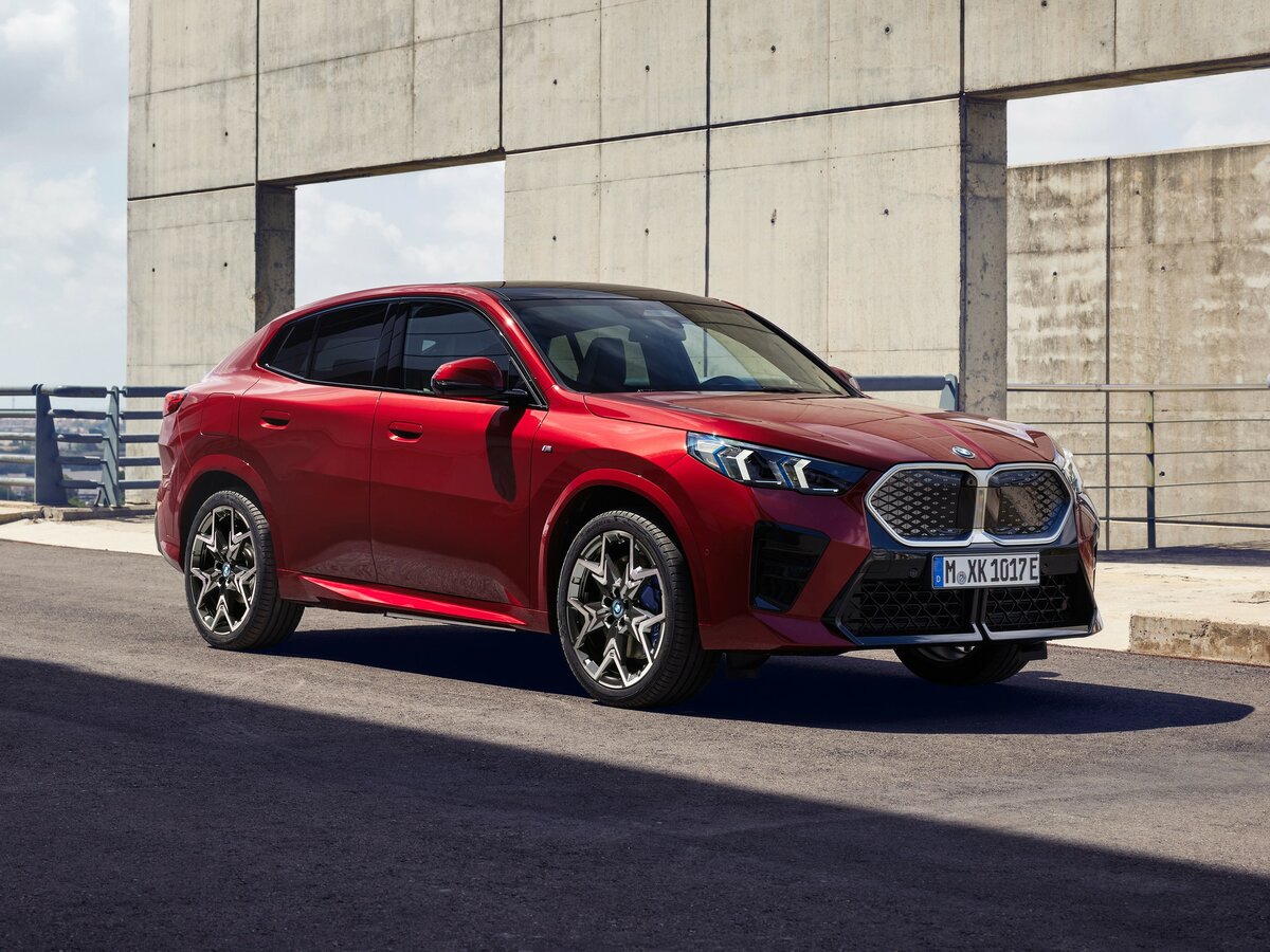 BMW iX2 2023 – н.в.