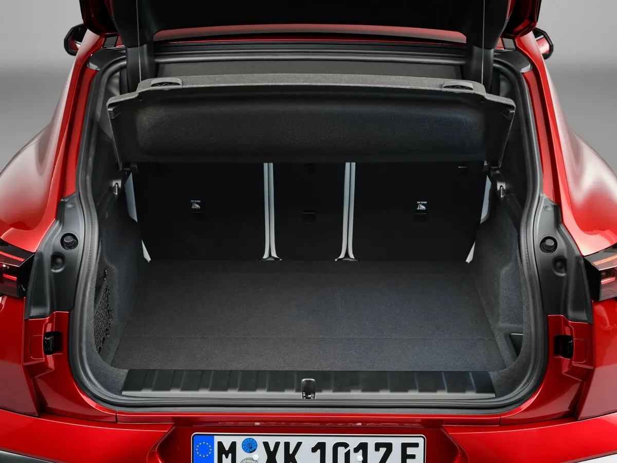 BMW iX2 2023 – н.в. Внедорожник 5 дв. — сүрөт 11