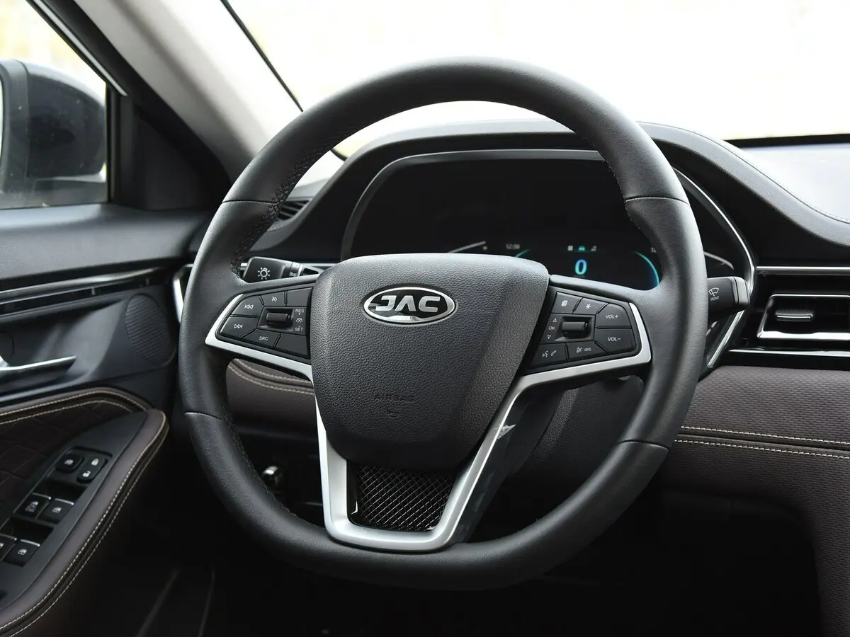 JAC A5 2019 – 2021 Лифтбек — photo 6