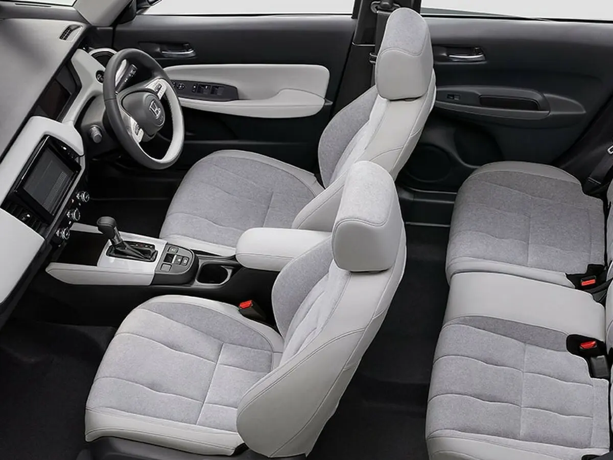 Honda Fit IV Рестайлинг Хэтчбек 5 дв. — фото 9
