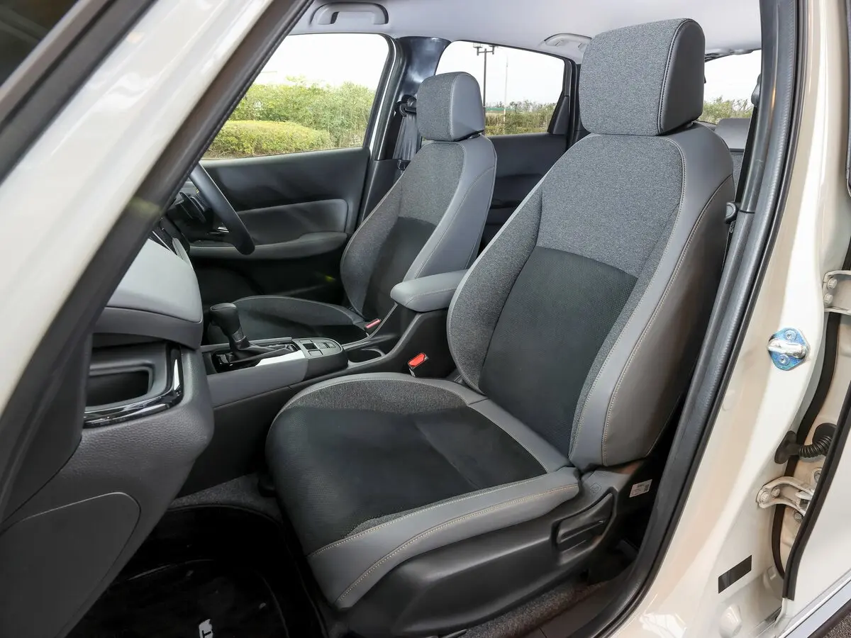 Honda Fit IV Рестайлинг Хэтчбек 5 дв. RS — фото 5