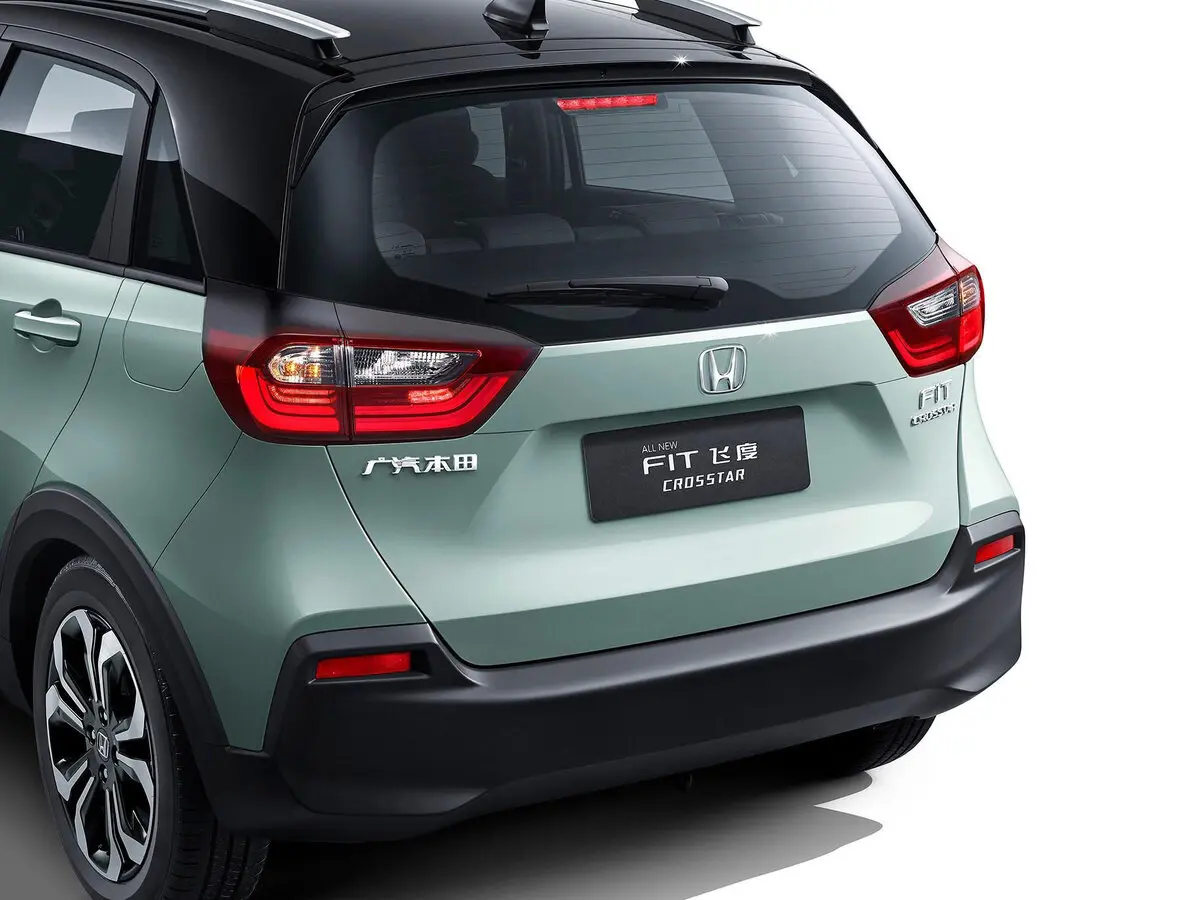 Honda Fit IV Рестайлинг Хэтчбек 5 дв. Crosstar — фото 4