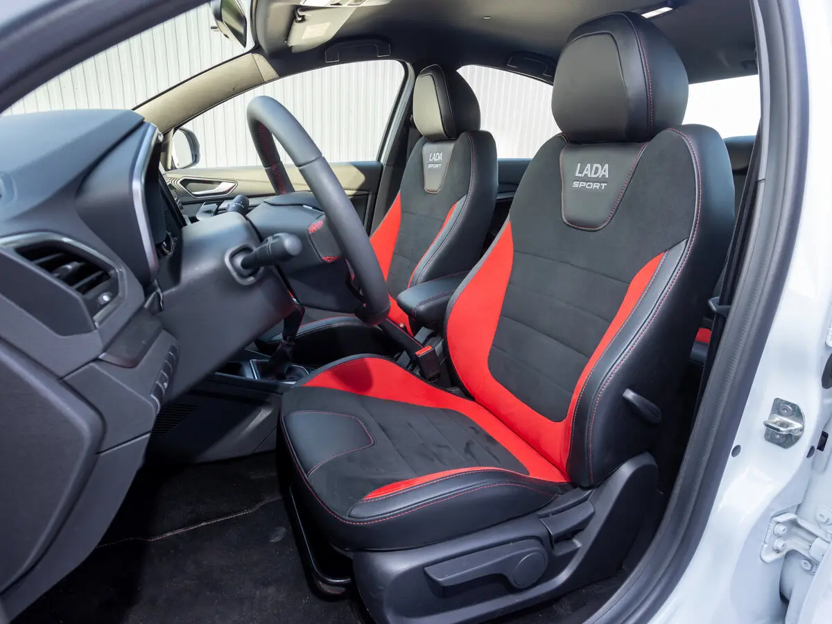 Lada (ВАЗ) Vesta I Рестайлинг (NG) Седан Sportline — сүрөт 21