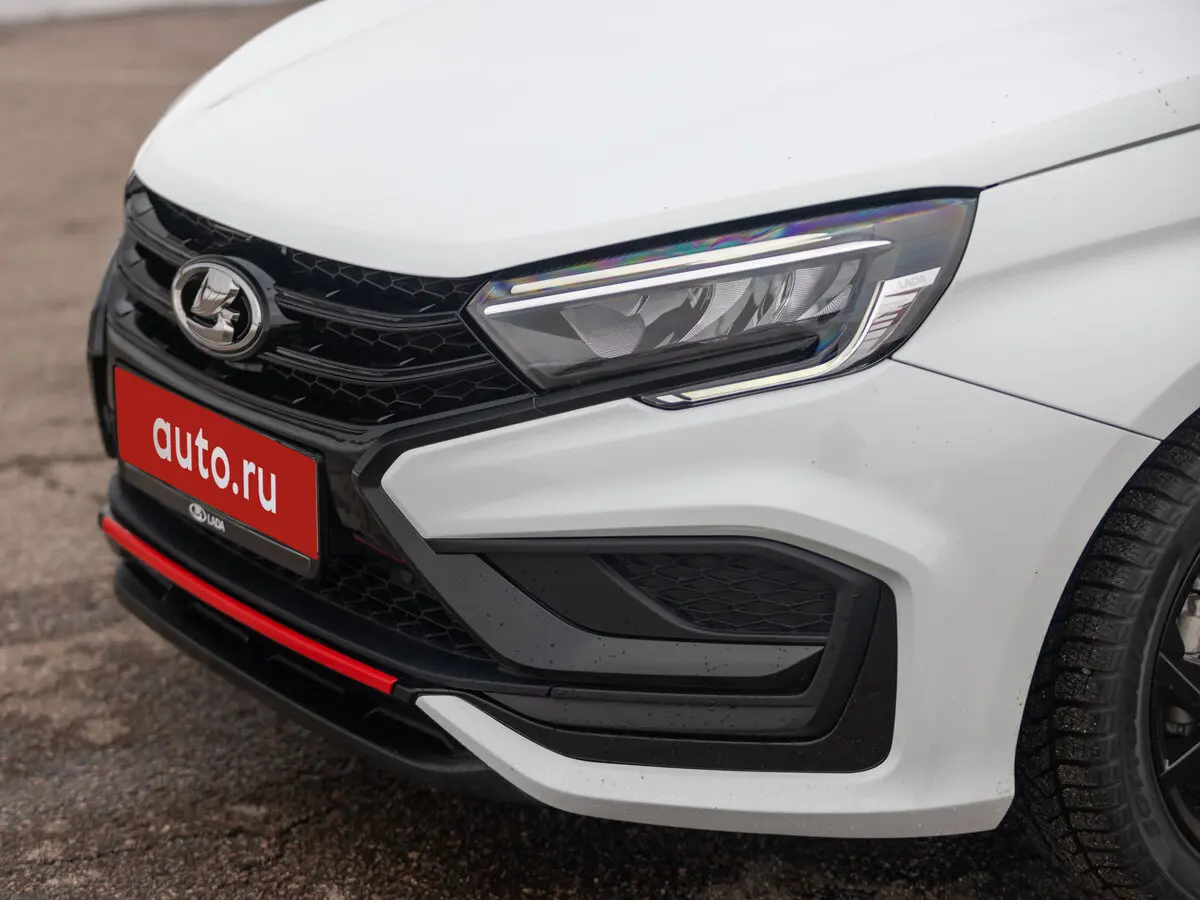 Lada (ВАЗ) Vesta I Рестайлинг (NG) Седан Sportline — сүрөт 32