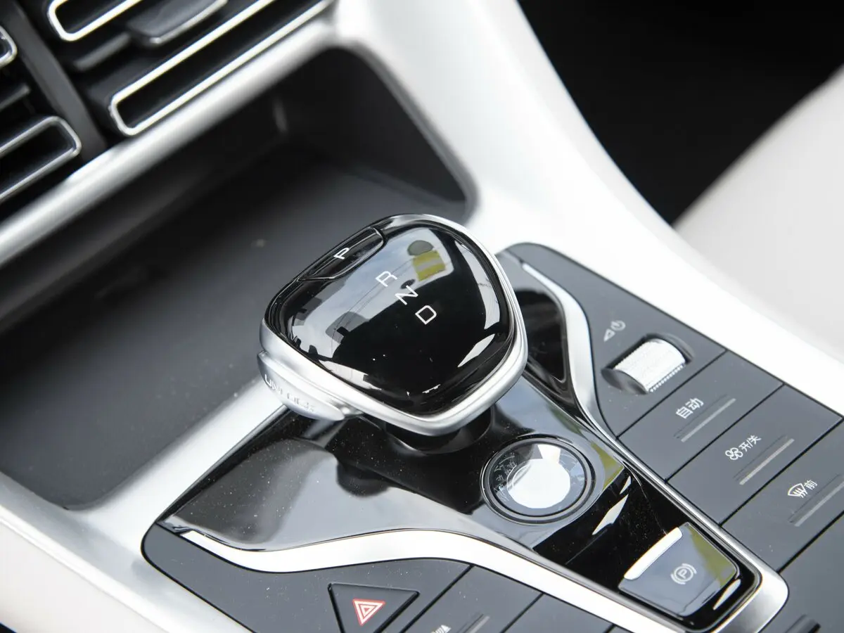 BYD Song Pro I Рестайлинг 2 Внедорожник 5 дв. — сүрөт 9
