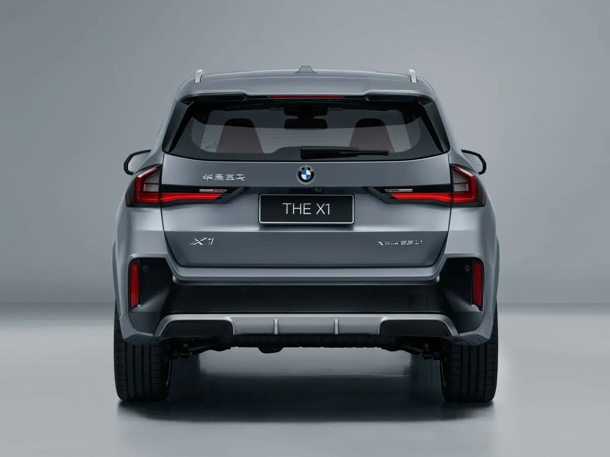 BMW X1 III (U11/U12) Внедорожник 5 дв. Long — photo 4