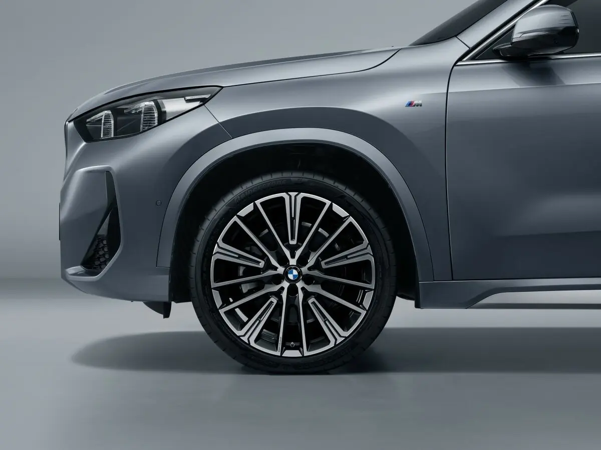 BMW X1 III (U11/U12) Внедорожник 5 дв. Long — photo 19