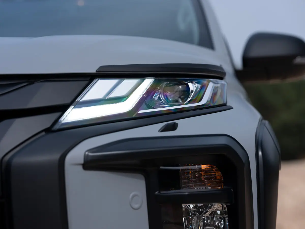 Mitsubishi L200 V Рестайлинг Пикап Одинарная кабина — сүрөт 9