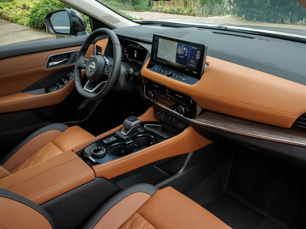 Nissan Rogue III Рестайлинг Внедорожник 5 дв. — photo 7
